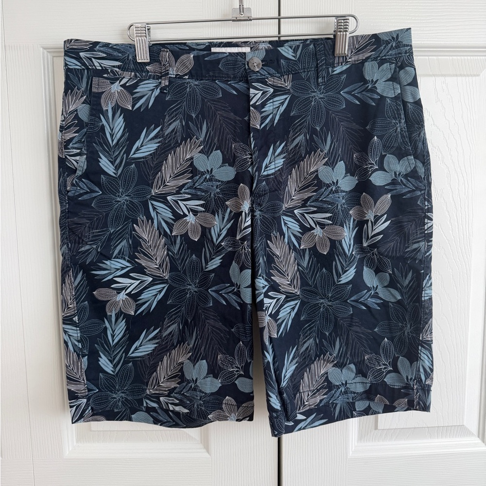 Goodfellow & Co Navy Leaf Print Shorts